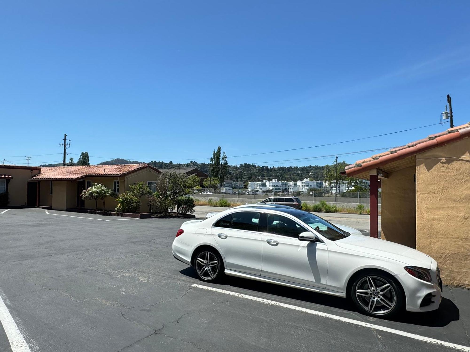 Tamalpais Motel 2*