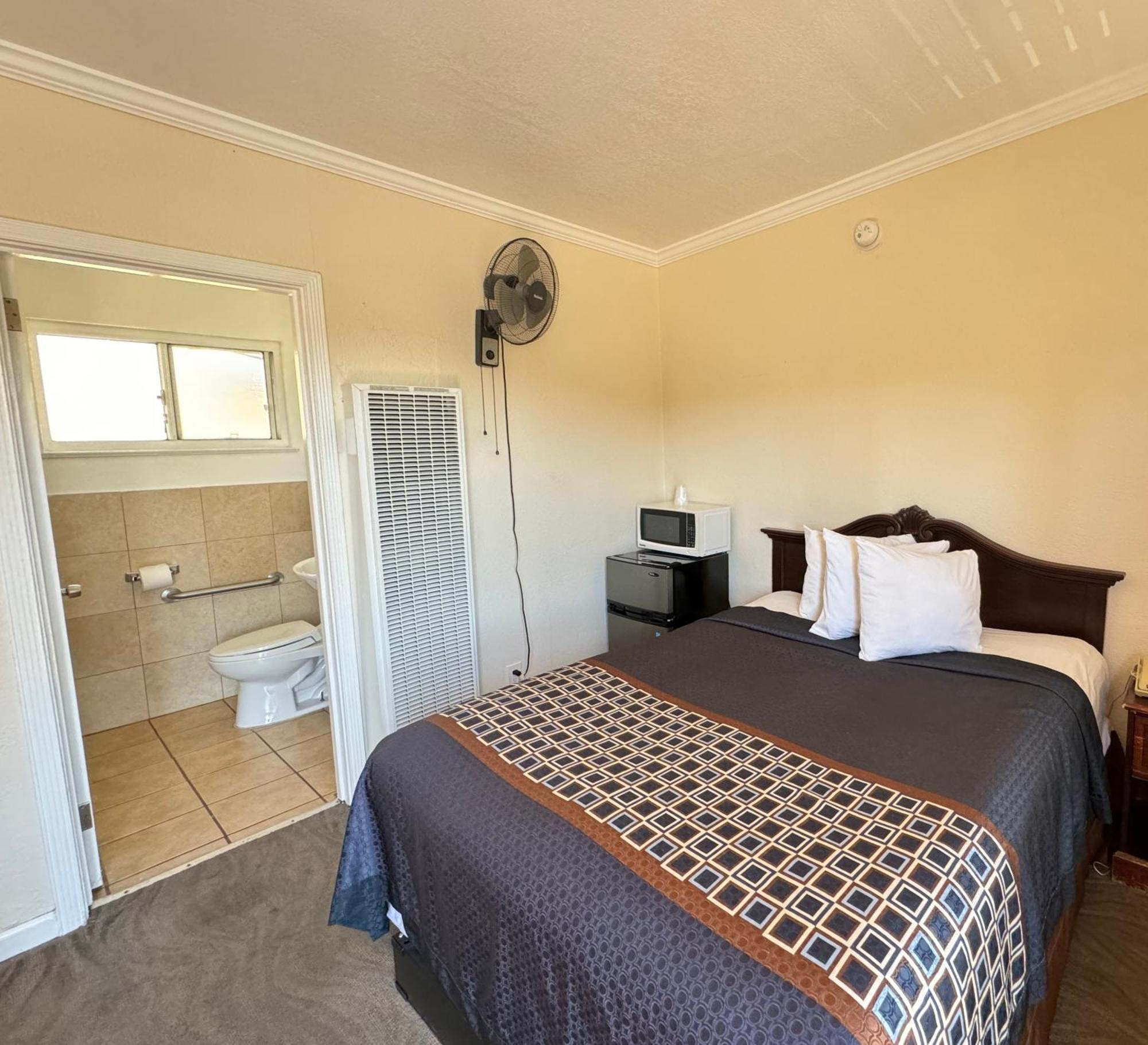 Motel Tamalpais 2*